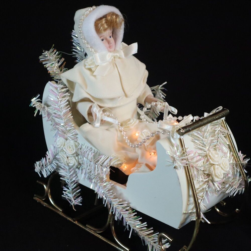 House of LLoyd Lighted Sleigh Victorian Lady  Christmas Vintage